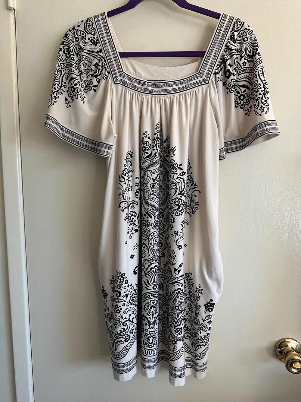 BCBGMaxAzria Cream Dress with Black Paisley Print